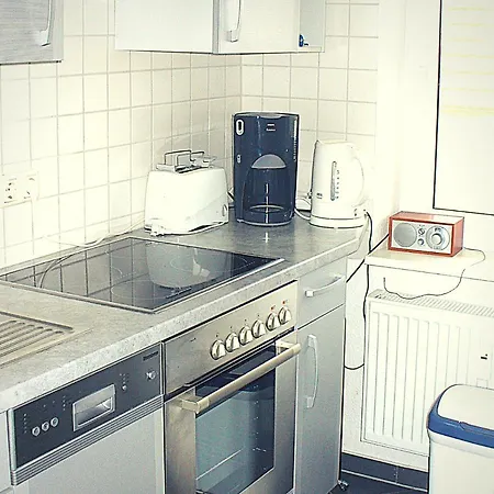 Silva - Leuchtturmblick Mit Fahrradkellerstellflaeche Apartment Kuehlungsborn