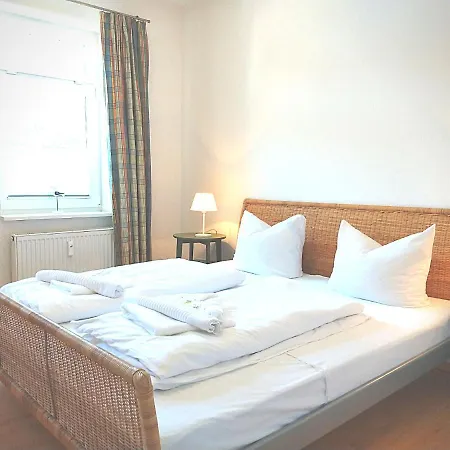 Silva - Leuchtturmblick Mit Fahrradkellerstellflaeche *